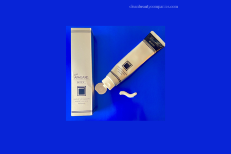 A close-up shot of an authentic Apagard Royal toothpaste tube and its Japanese packaging box